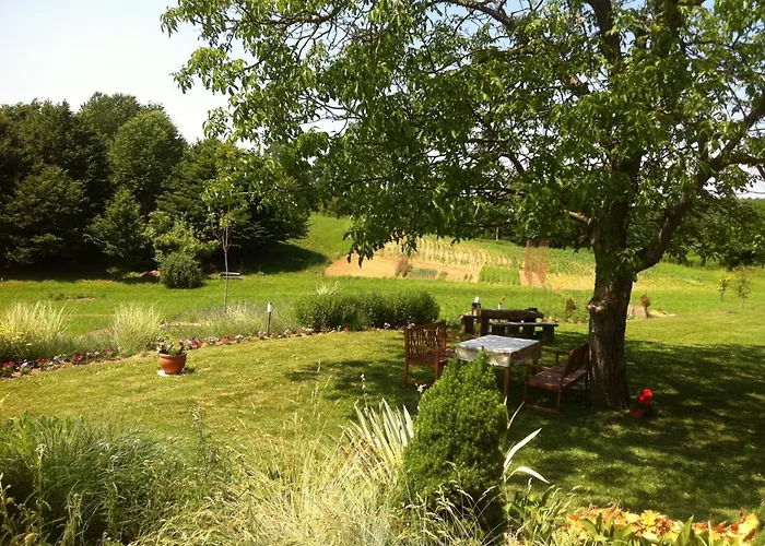 ホステル Strug Makole